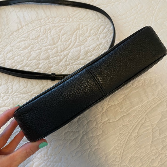 Michael Kors Black Jet Set Crossbody Small Bag - Picture 7 of 10